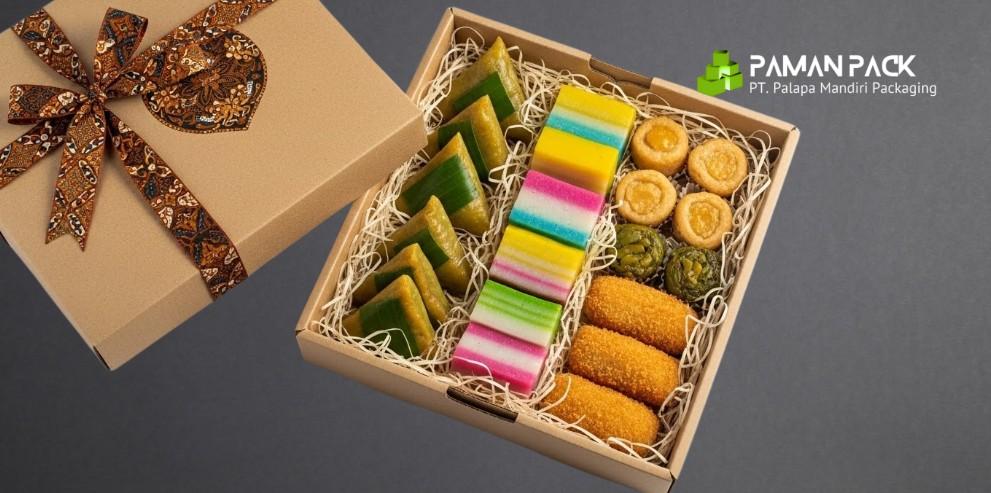 kemasan hampers kue basah